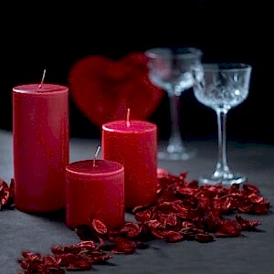 Aydınlığın Yeni Formu <br> Üçlü Baton Mum Seti